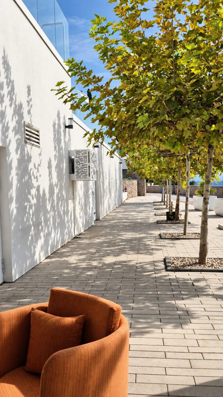 Hilton Costabella na Reki - Morse White